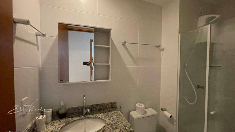 Imagem Apartamento com 2 Quartos à Venda, 65 m² em Centro - Guarapari