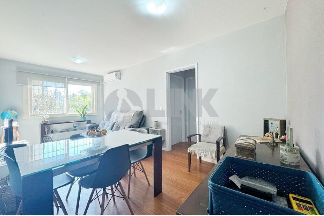 Apartamento com 2 Quartos à Venda, 74 m² em Jardim Botânico - Porto Alegre