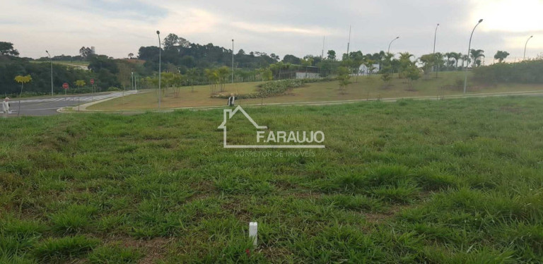 Imagem Terreno à Venda, 405 m² em Residencial Alphaville City Castelo - Vila Martins - Itu Imagem Terreno à Venda, 405 m² em Residencial Alphaville City Castelo - Vila Martins - Itu