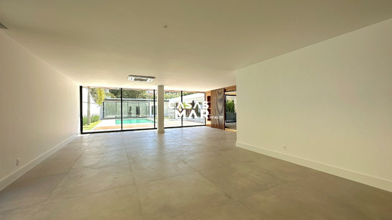 Imagem Casa com 6 Quartos à Venda, 1.020 m² em Barra Da Tijuca - Rio De Janeiro Imagem Casa com 6 Quartos à Venda, 1.020 m² em Barra Da Tijuca - Rio De Janeiro