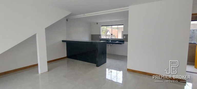 Imagem Casa com 3 Quartos à Venda, 143 m² em Alto - Teresópolis Imagem Casa com 3 Quartos à Venda, 143 m² em Alto - Teresópolis