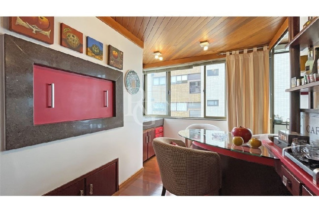 Imagem Apartamento com 3 Quartos à Venda, 210 m² em Bela Vista - Porto Alegre Imagem Apartamento com 3 Quartos à Venda, 210 m² em Bela Vista - Porto Alegre