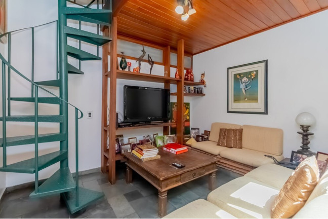 Imagem Casa com 4 Quartos à Venda, 310 m² em Moema - São Paulo Imagem Casa com 4 Quartos à Venda, 310 m² em Moema - São Paulo