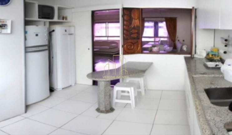 Imagem Imóvel com 3 Quartos à Venda, 180 m² em Graça - Salvador Imagem Imóvel com 3 Quartos à Venda, 180 m² em Graça - Salvador