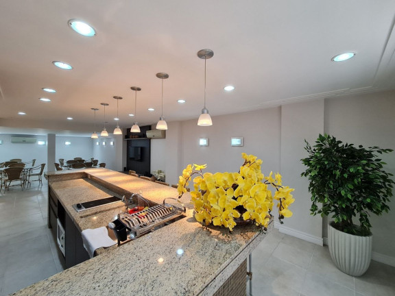 Imagem Apartamento com 3 Quartos à Venda, 110 m² em Centro - Balneário Camboriú Imagem Apartamento com 3 Quartos à Venda, 110 m² em Centro - Balneário Camboriú