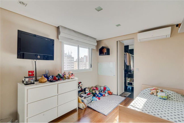 Imagem Imóvel com 3 Quartos à Venda, 271 m² em Moema - São Paulo