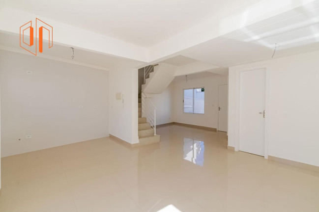 Imagem Sobrado com 3 Quartos à Venda, 100 m² em Santa Cândida - Curitiba