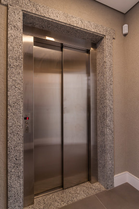 Imagem Apartamento com 2 Quartos à Venda, 51 m² em Floresta - Porto Alegre