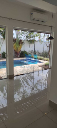 Imagem Casa com 3 Quartos à Venda, 162 m² em Jardim Mariluz - São Pedro