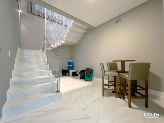 Imagem Casa de Condomínio com 4 Quartos à Venda, 426 m² em Estreito - Florianópolis Imagem Casa de Condomínio com 4 Quartos à Venda, 426 m² em Estreito - Florianópolis