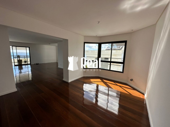 Imagem Apartamento com 4 Quartos à Venda, 250 m² em Vitória - Salvador Imagem Apartamento com 4 Quartos à Venda, 250 m² em Vitória - Salvador