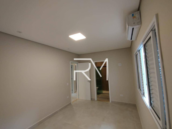 Imagem Casa com 4 Quartos à Venda, 147 m² em Solemar - Praia Grande Imagem Casa com 4 Quartos à Venda, 147 m² em Solemar - Praia Grande