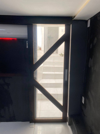 Imagem Casa com 4 Quartos à Venda, 280 m² em Candelária - Natal Imagem Casa com 4 Quartos à Venda, 280 m² em Candelária - Natal