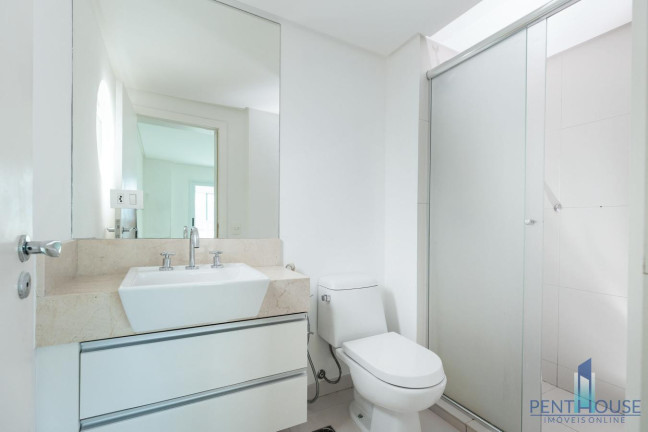 Imagem Apartamento com 3 Quartos à Venda, 121 m² em Centro - Balneário Camboriú Imagem Apartamento com 3 Quartos à Venda, 121 m² em Centro - Balneário Camboriú