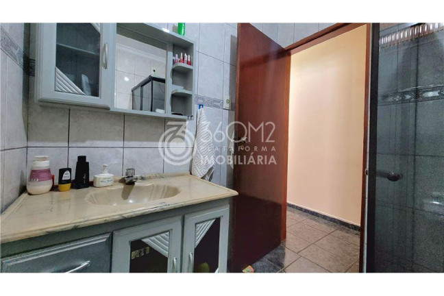 Imagem Casa com 3 Quartos à Venda, 225 m² em Jardim Do Estádio - Santo André