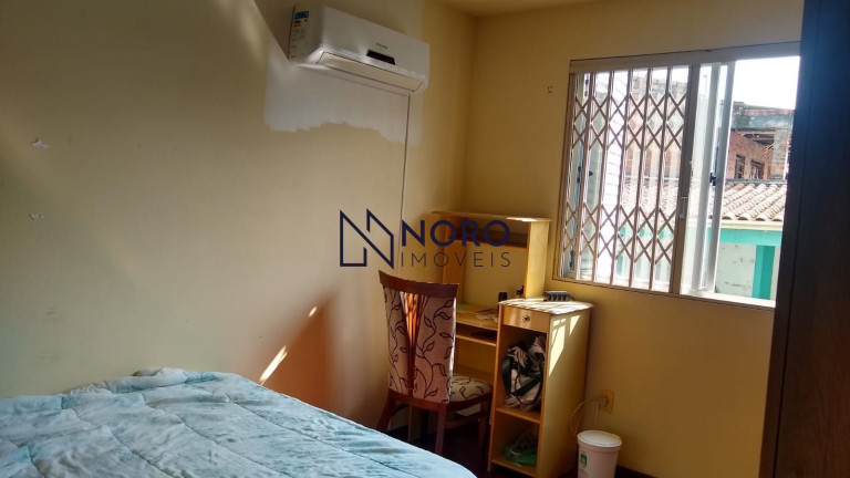 Imagem Apartamento com 3 Quartos à Venda, 77 m² em Nossa Senhora De Lourdes - Santa Maria Imagem Apartamento com 3 Quartos à Venda, 77 m² em Nossa Senhora De Lourdes - Santa Maria