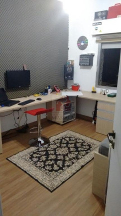 Imagem Apartamento com 3 Quartos à Venda, 64 m² em São Sebastião - Porto Alegre