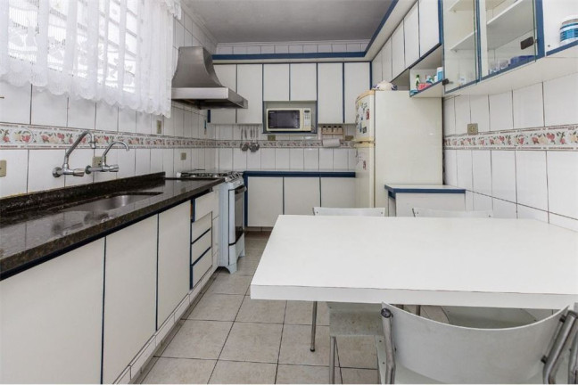 Imagem Casa com 4 Quartos à Venda, em Campo Belo - São Paulo Imagem Casa com 4 Quartos à Venda, em Campo Belo - São Paulo