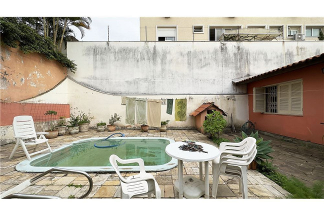 Imagem Casa com 3 Quartos à Venda, em Passo Da Areia - Porto Alegre Imagem Casa com 3 Quartos à Venda, em Passo Da Areia - Porto Alegre