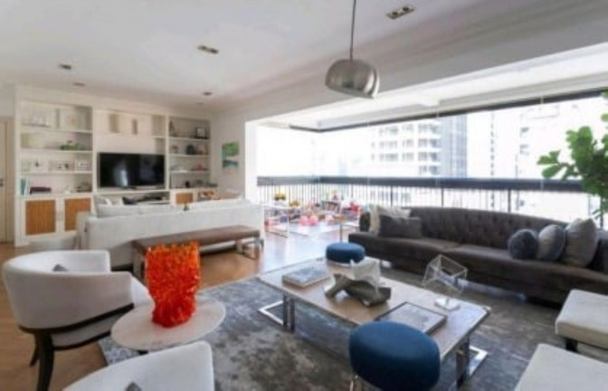 Imóvel com 4 Quartos à Venda, 208 m² em Itaim Bibi - São Paulo