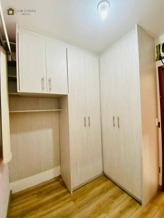 Imagem Casa de Condomínio com 3 Quartos à Venda, 117 m²