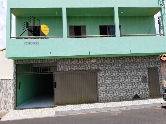 Apartamento com 3 Quartos à Venda, 218 m² em Segismundo Pereira - Uberlândia