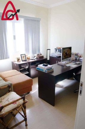 Imagem Casa com 3 Quartos à Venda, 596 m² em Jardim Itamaraty - Lençóis Paulista