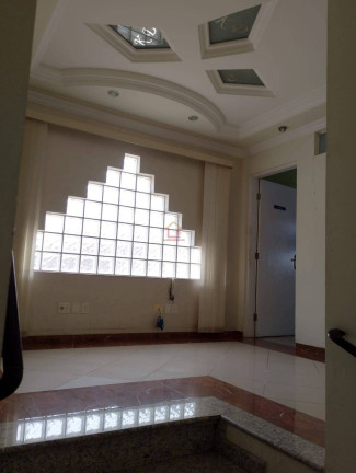 Imagem Casa com 8 Quartos para Alugar, 174 m²