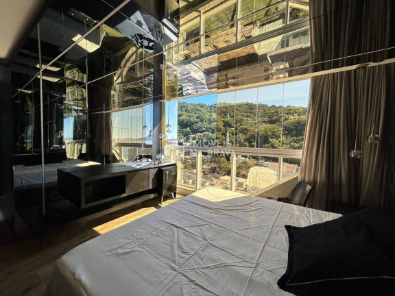 Imagem Cobertura com 4 Quartos à Venda, 220 m² em Cabeçudas - Itajaí Imagem Cobertura com 4 Quartos à Venda, 220 m² em Cabeçudas - Itajaí