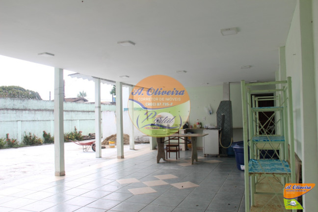 Sobrado com 4 Quartos à Venda, 200 m² em Perequê Açu - Ubatuba