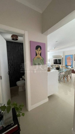 Imagem Apartamento com 3 Quartos à Venda, 133 m² em Centro - Balneário Camboriú Imagem Apartamento com 3 Quartos à Venda, 133 m² em Centro - Balneário Camboriú