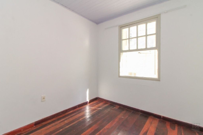 Imagem Casa com 2 Quartos à Venda, 141 m² em Petrópolis - Porto Alegre