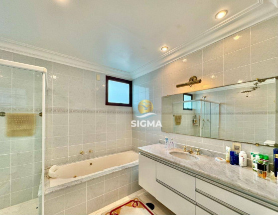 Imagem Apartamento com 4 Quartos à Venda, 200 m² em Praia Das Pitangueiras - Guarujá