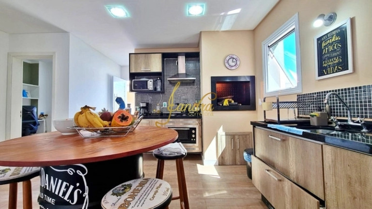 Imagem Casa de Condomínio com 5 Quartos à Venda, 228 m² em Rainha Do Mar - Xangri-la