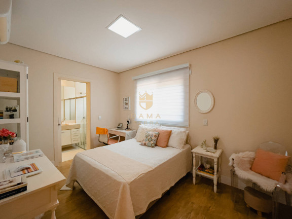 Imagem Casa de Condomínio com 3 Quartos à Venda, 510 m² em Itatiba