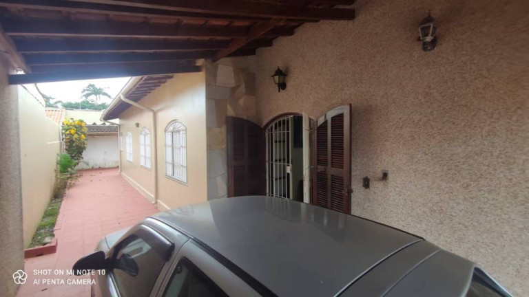 Imagem Casa com 4 Quartos à Venda, 230 m² em Balneario Florida - Praia Grande Imagem Casa com 4 Quartos à Venda, 230 m² em Balneario Florida - Praia Grande