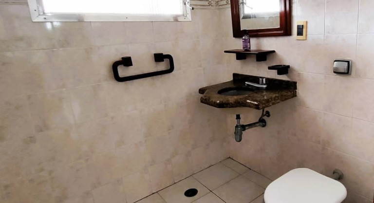 Imagem Casa à Venda, em Balneário Flórida Peruíbe - Peruíbe Imagem Casa à Venda, em Balneário Flórida Peruíbe - Peruíbe