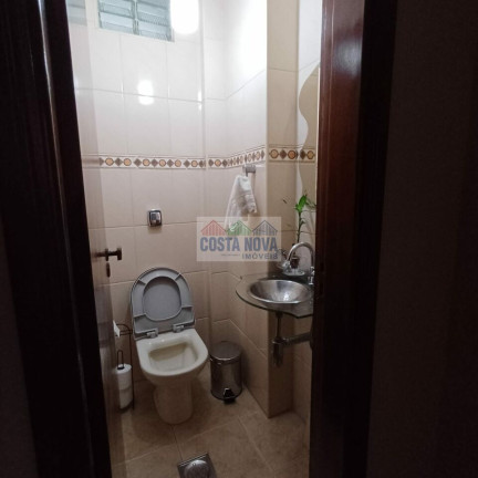 Imagem Apartamento com 3 Quartos à Venda, 208 m² Imagem Apartamento com 3 Quartos à Venda, 208 m²