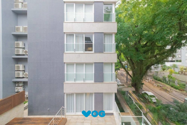 Imagem Imóvel com 3 Quartos à Venda, 225 m² em Petrópolis - Porto Alegre Imagem Imóvel com 3 Quartos à Venda, 225 m² em Petrópolis - Porto Alegre