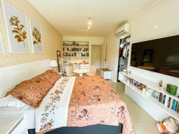 Imagem Casa de Condomínio com 5 Quartos à Venda, 539 m² em Estrada Do Coco - Lauro De Freitas Imagem Casa de Condomínio com 5 Quartos à Venda, 539 m² em Estrada Do Coco - Lauro De Freitas
