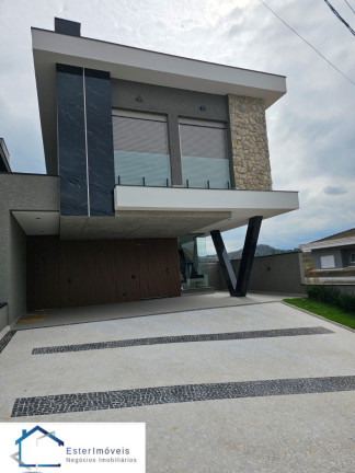Casa com 3 Quartos para Alugar ou Temporada, 265 m² em Suru - Santana De Parnaíba