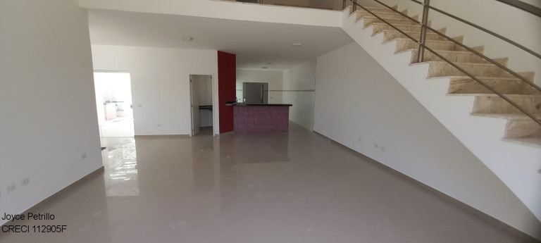 Imagem Sobrado com 3 Quartos à Venda,  em Sambura - Peruíbe