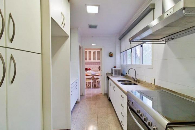Imagem Apartamento com 4 Quartos à Venda, 271 m² em Jardim Fonte Do Morumbi - São Paulo