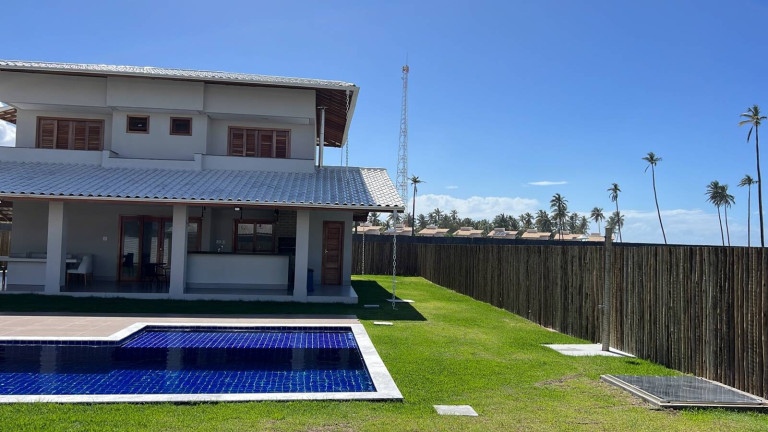 Imagem Casa à Venda, em Ilheús - Ilhéus Imagem Casa à Venda, em Ilheús - Ilhéus