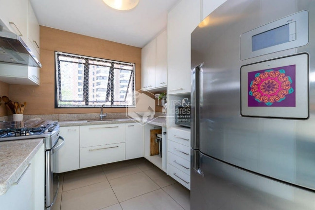 Imagem Imóvel com 3 Quartos à Venda, 184 m² em Vila Suzana - São Paulo Imagem Imóvel com 3 Quartos à Venda, 184 m² em Vila Suzana - São Paulo