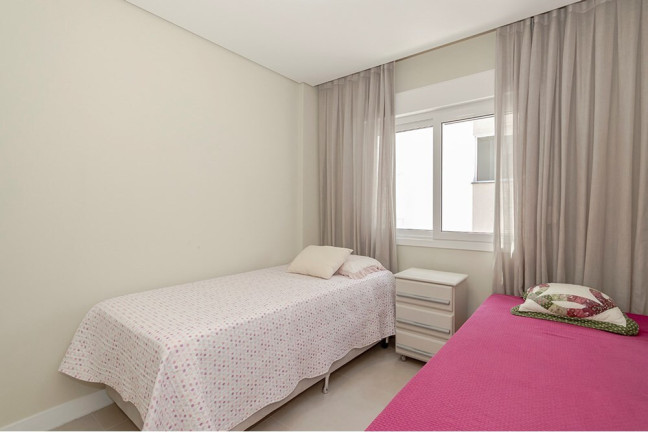 Imagem Apartamento com 3 Quartos à Venda, 93 m² em Petrópolis - Porto Alegre