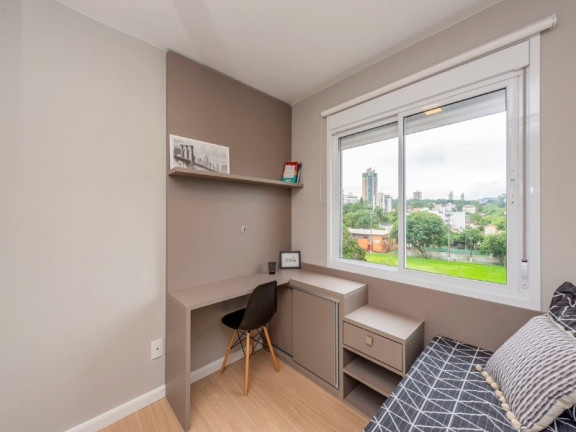 Imagem Apartamento com 3 Quartos à Venda, 65 m² em Petrópolis - Porto Alegre Imagem Apartamento com 3 Quartos à Venda, 65 m² em Petrópolis - Porto Alegre