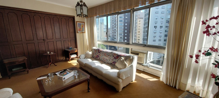 Imagem Apartamento com 3 Quartos à Venda, 228 m² em Gonzaga - Santos