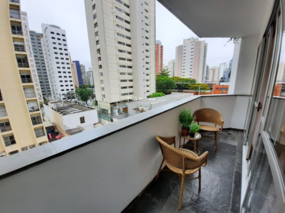 Imagem Imóvel com 3 Quartos à Venda, 144 m² em Moema - São Paulo