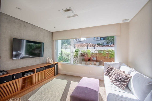 Imagem Casa com 3 Quartos à Venda, 472 m² em Brooklin - São Paulo Imagem Casa com 3 Quartos à Venda, 472 m² em Brooklin - São Paulo
